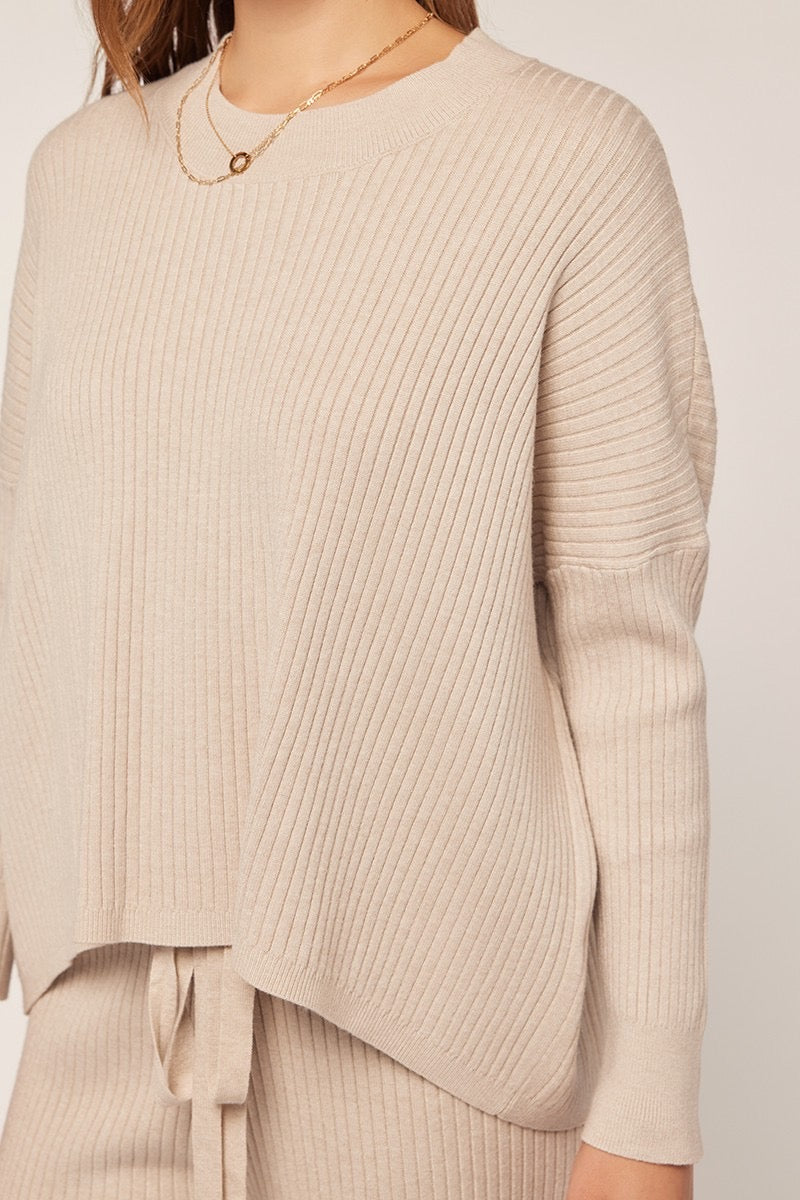 Relaxed Boxy Sweater