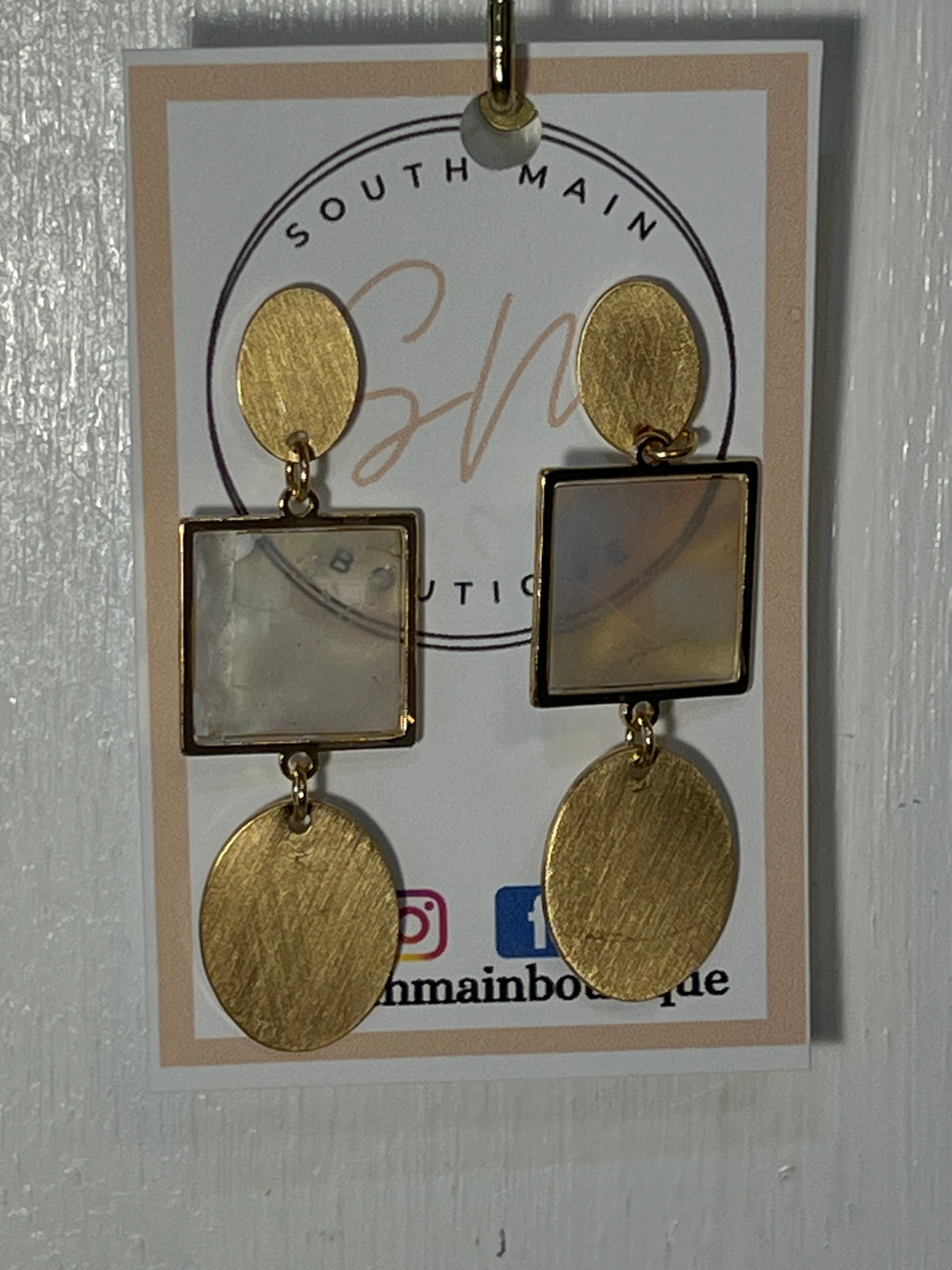 Gold Ovals with Shell Square Earrings