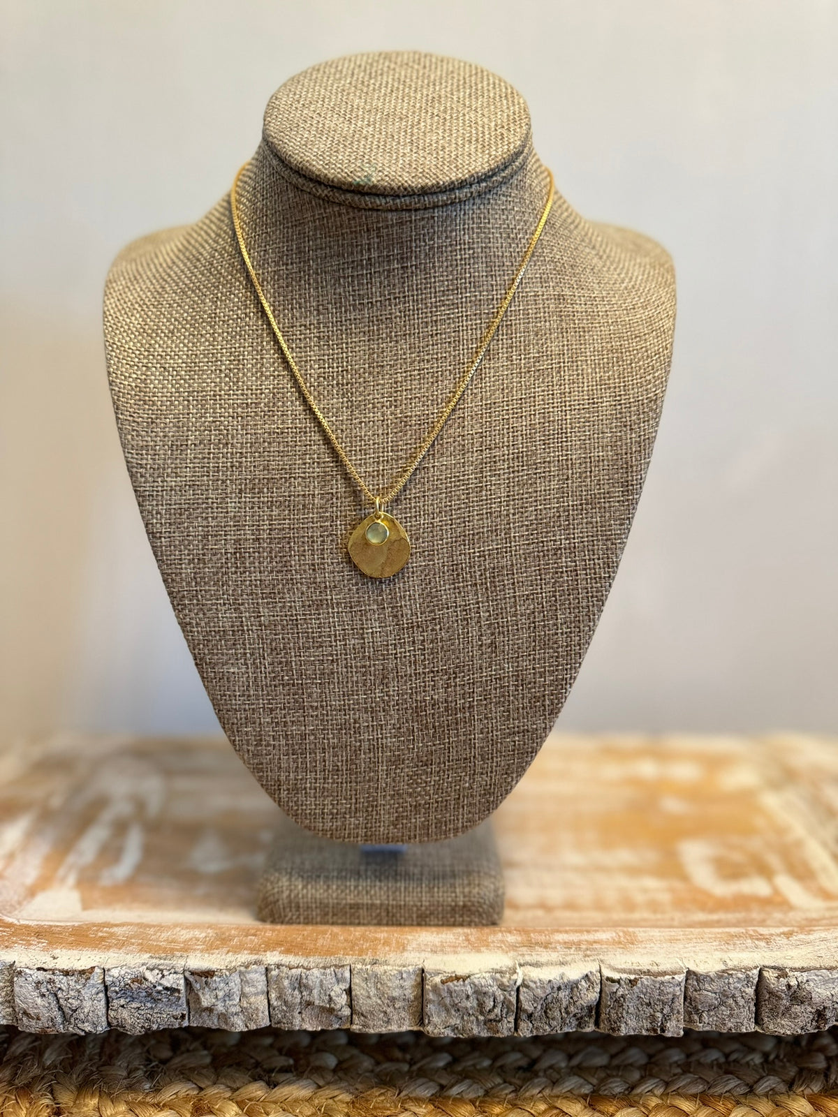 Kitzi Gold Necklace with Round/Stone Pendant