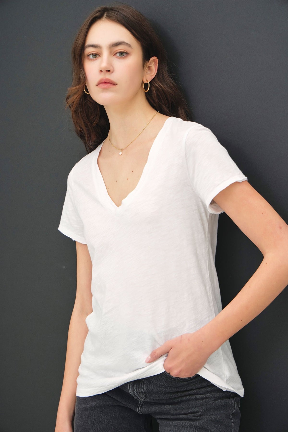 Be Cool Classic Raw Trim Sleeve V-Neck Tee